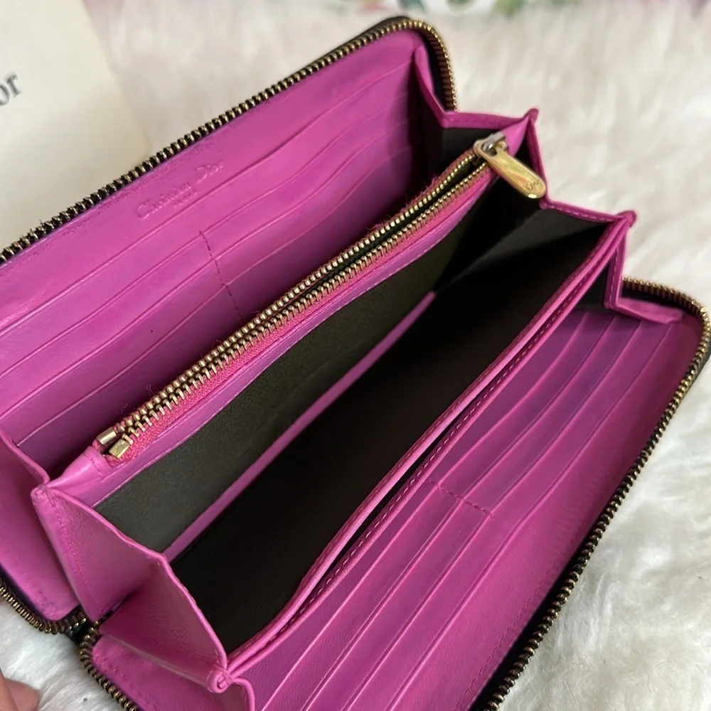 Dior preloved wallet